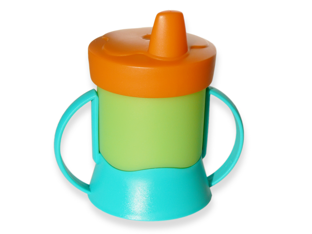 When Baby Should Start to Use Sippy Cup